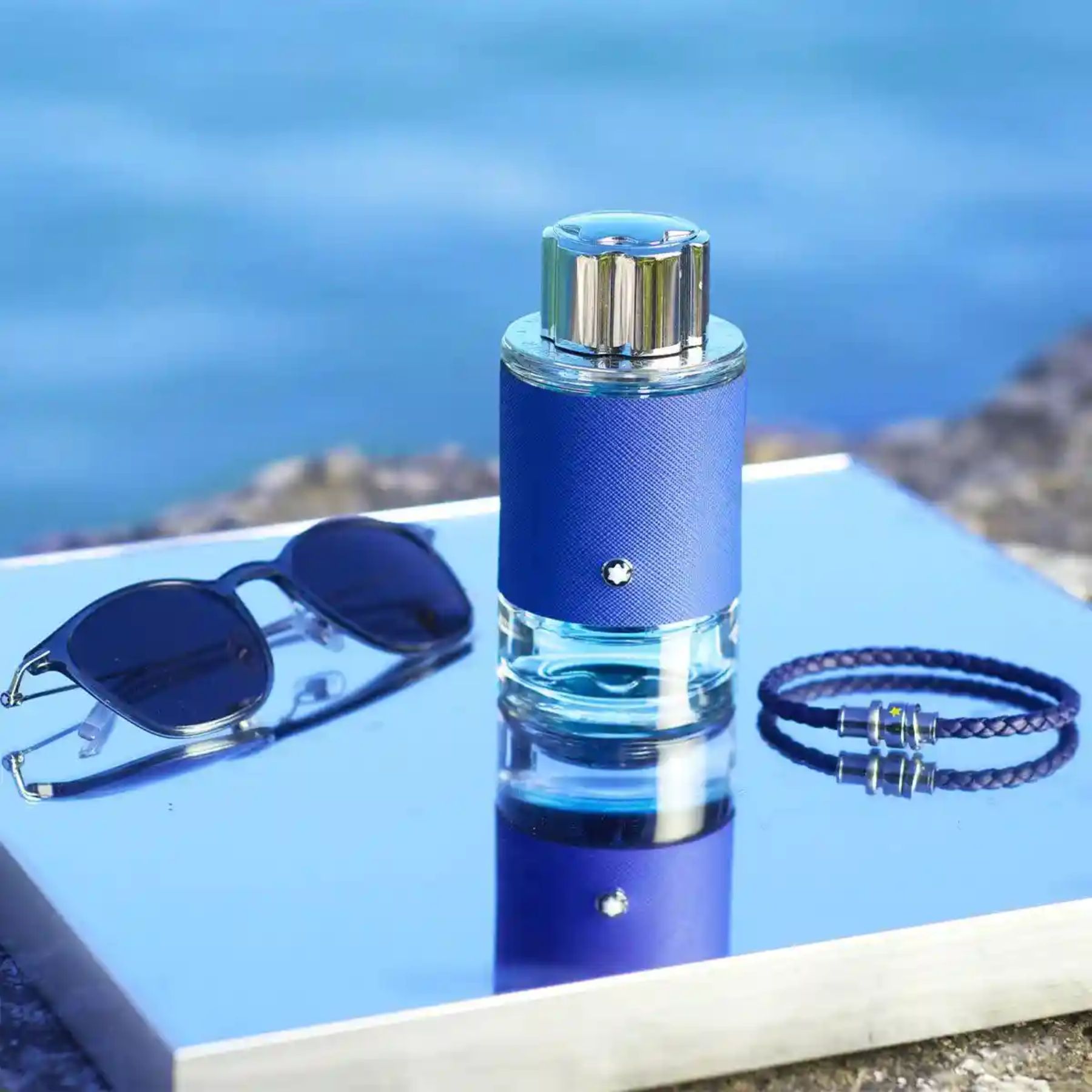 Nước hoa nam Montblanc Explorer Ultra Blue
