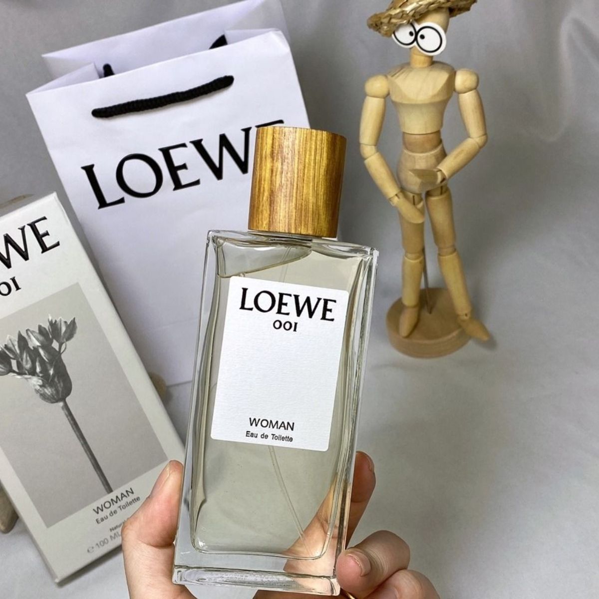 Nước hoa nữ Loewe 001 Woman Eau de Toilet